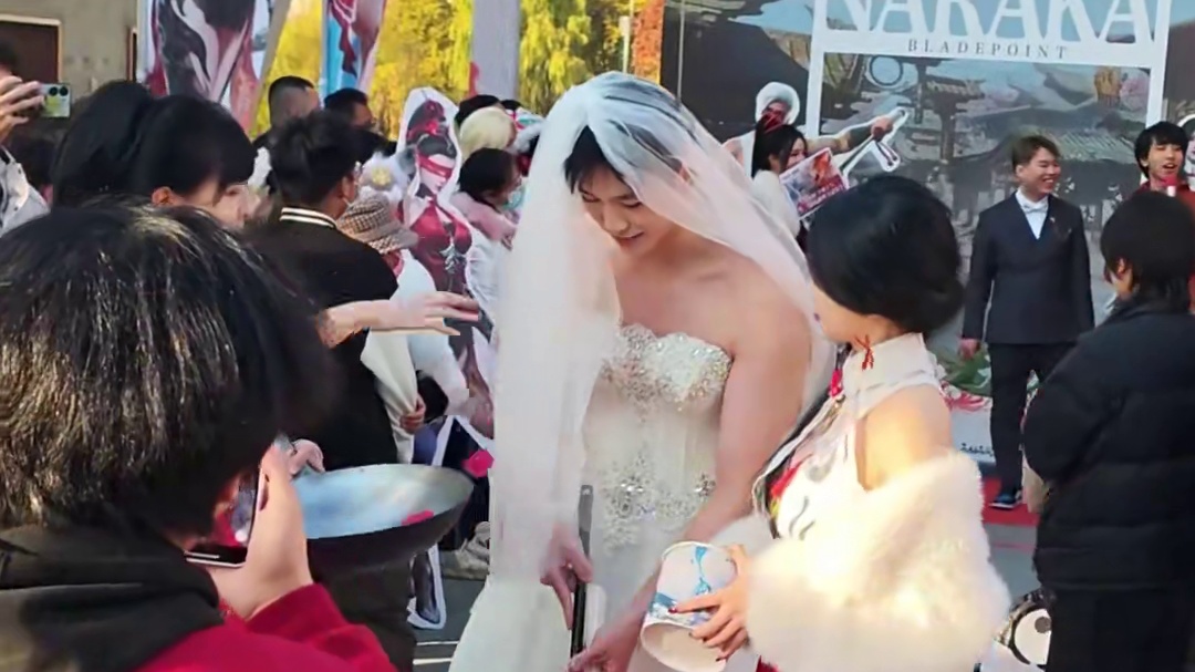 永劫联动线下社死挑战！开启！ #永劫无间   #永劫无间肯德基联动  #无间美味在劫难逃