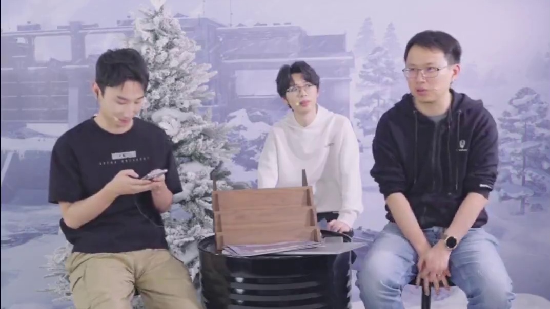 暗区突围：会出八格安全箱吗？ #暗区新版本极境风雪  #上暗区打雪战  #暗区这次真听劝了  #暗区