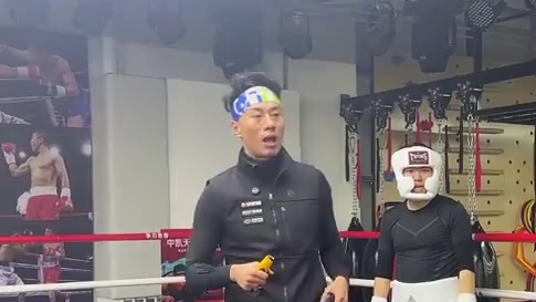 练拳击该怎么训练？下功夫！多动脑！ #拳击训练 #零基础学格斗 #拳击 #拳击教学 #打拳