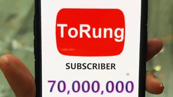 ToRung搞笑 虽然被打不过很开心
#搞笑#解压#哈哈哈哈哈哈我要笑死了