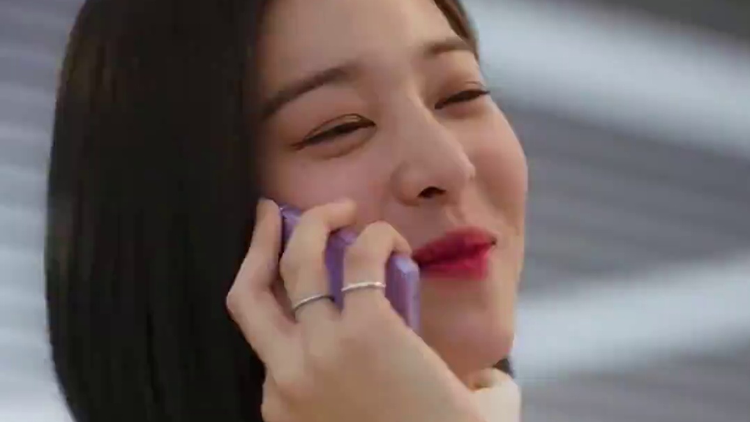 带去看看吧，这孩子老是不说话也是个问题 