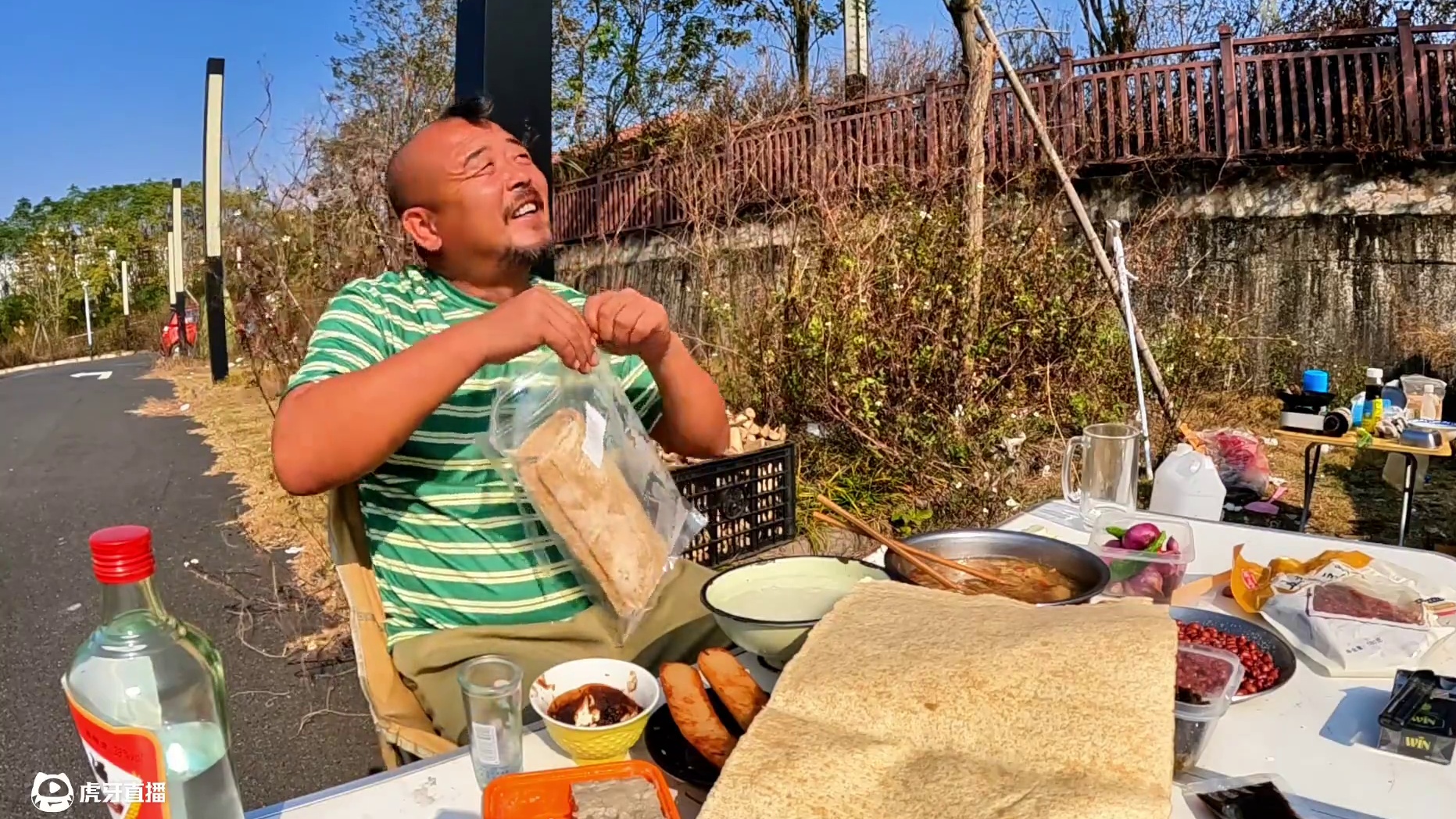 沙和尚有十天没钱买菜了，但是一对付又是豪华晚餐，真牛#露营美食