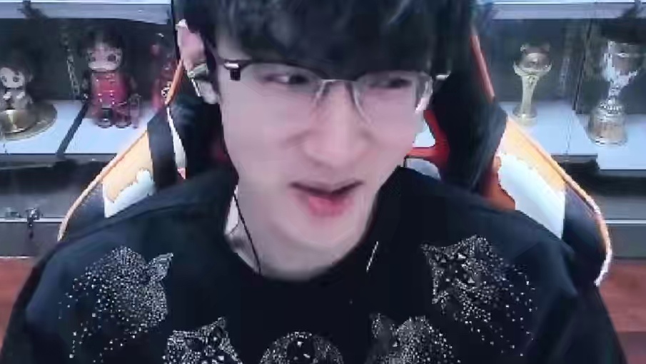 最爽的就是一个打一片？ 