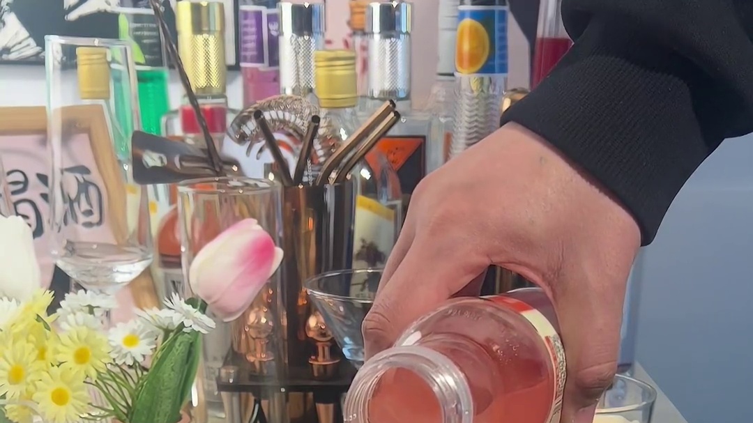 今日晒单｜哈密瓜 #自制饮品 ##调酒日记 ##酒 ##喝点小酒#