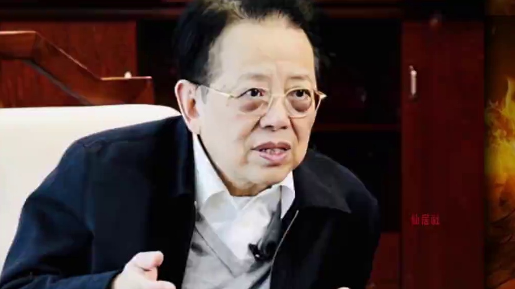 棋坛巅峰对决：许银川与胡荣华的象棋世纪之战妙手弃车招法精准 #喜欢象棋关注我 #中国象棋 #天天象棋