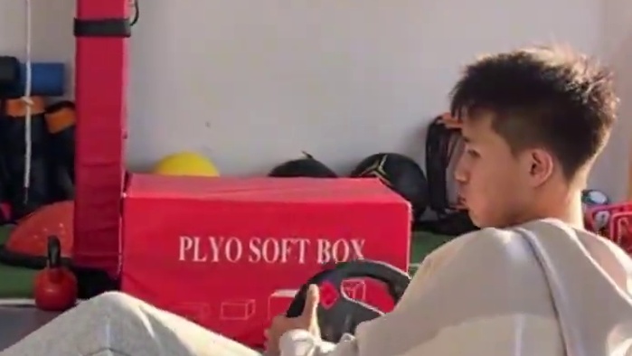 跑步发飘力泄漏 #跑步核心训练 #青少年核心训练 #苏州青少年体能训练 ##核心力量 #运动表现