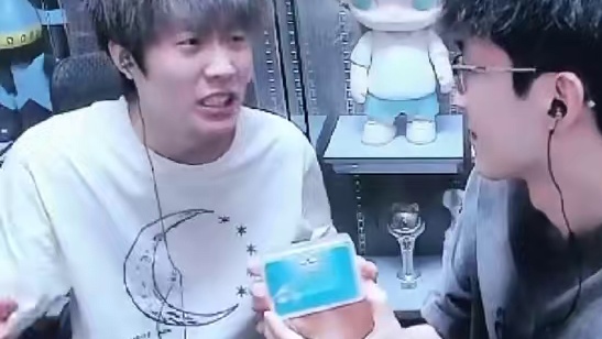 排练上带货了！这能对吗！ 