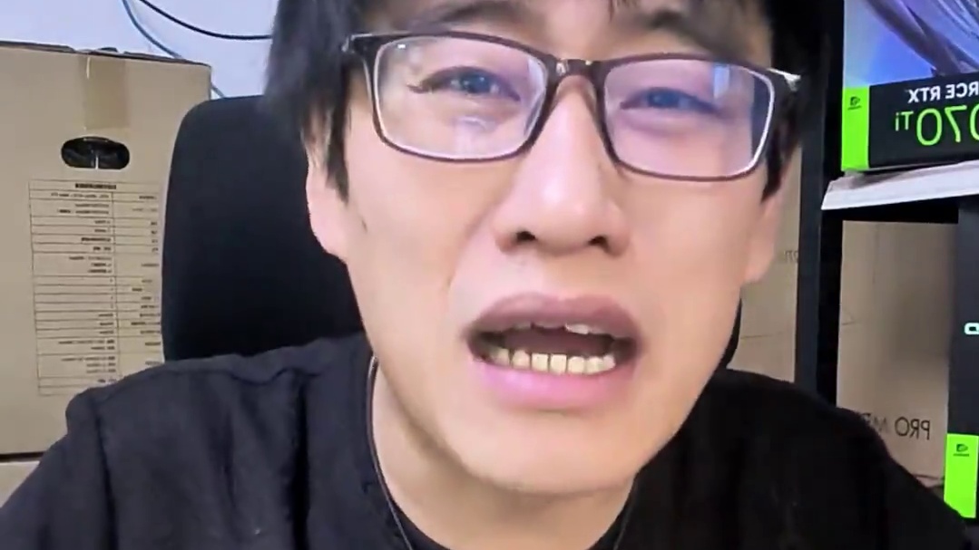 逆水寒黄金服？遍地是黄金？ 从未听闻一个游戏支持游戏搬砖，游戏创业？10号我去喽喽！我咋这么不相信这