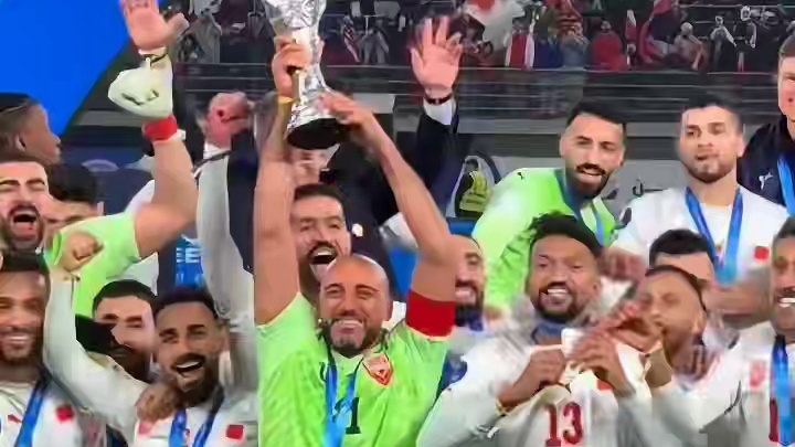 国足竞争对手！巴林2比1阿曼夺得海湾杯冠军