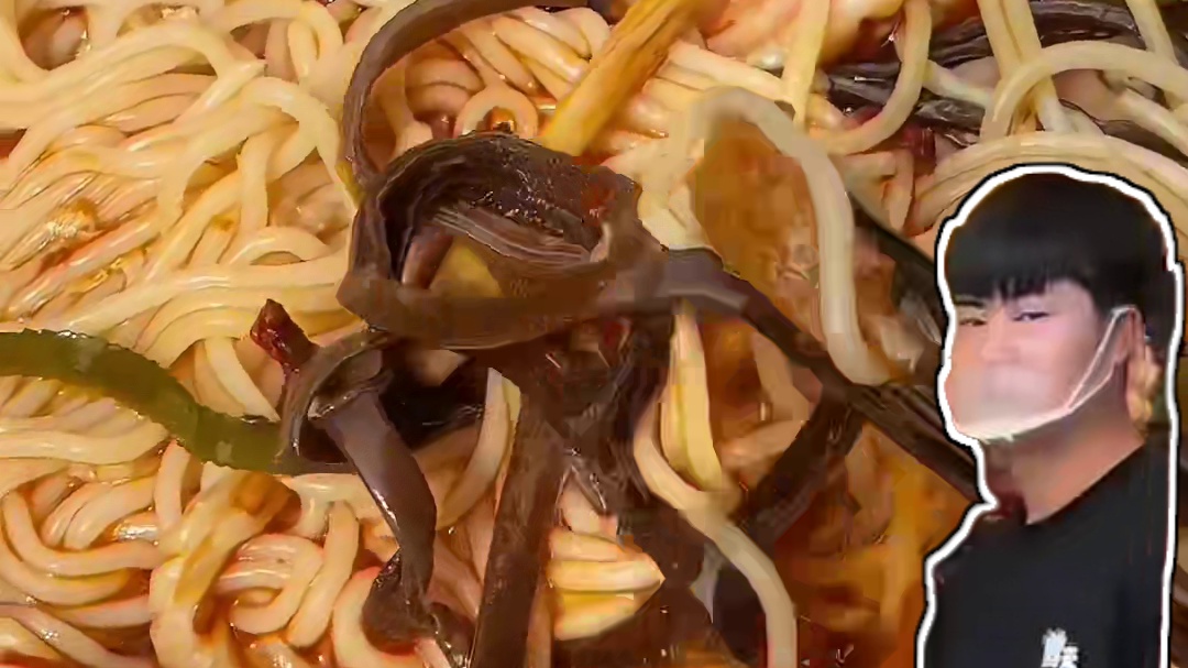 再也不羡慕川渝人民了！火锅米线现在在上海也能吃到了！！
