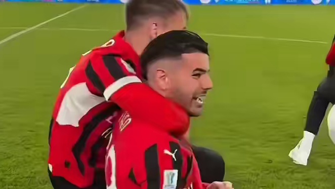 叫一声孔圣不过分吧！孔塞桑执教2场即夺得冠军！