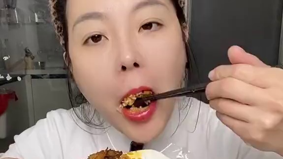 #晒美食是对平凡生活的热爱 #爱就是一起吃好多好多顿饭 #从来没吃过这么好吃的东西 #吃不下饭没胃口