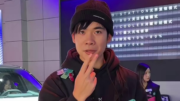 领克z20发布会竟然还有另外一辆车？