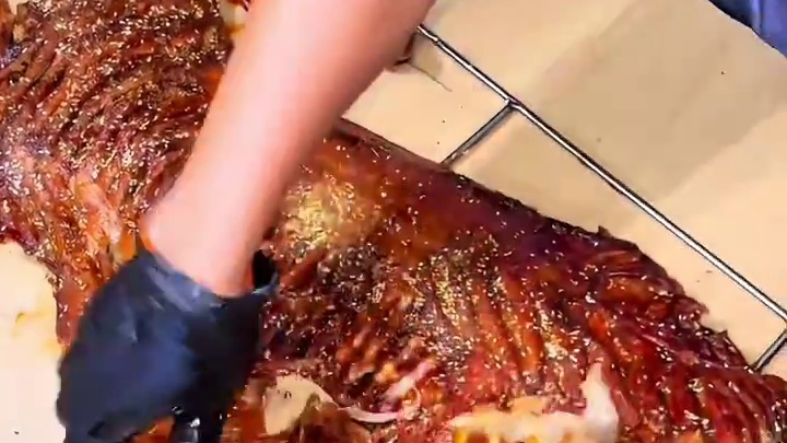 福州市周边五区八县都没问题#真材实料才能做出好味道 #外酥里嫩 #团建 #同城美食 #流动烤全羊