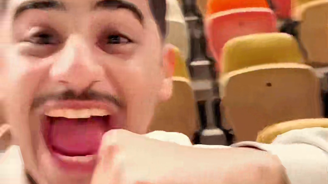 青春风暴！前场三名小将打出流畅配合加维 完成破门 都是年轻人