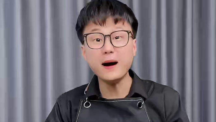 火鸡面都卷到一块多了？ #火鸡面 #速食测评 #美食测评 #平价零食分享 #我的年度美食