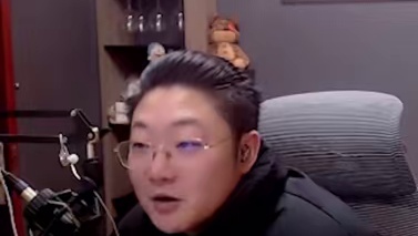 板子：镜隐迷踪。悍跳又遇到贴脸怪，结果一查甚至还刷分#网易狼人杀 #狼人杀星赏金计划