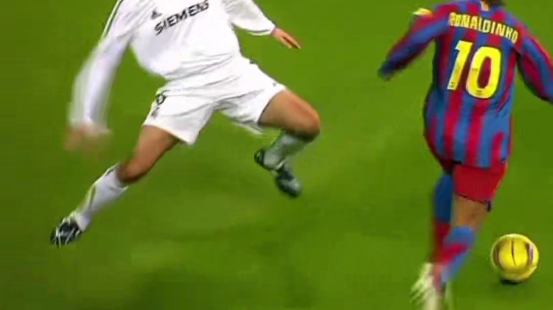 小罗职业生涯亮点 #最喜欢的球星 #足球名场面 #内容启发搜索 #一代人的回忆