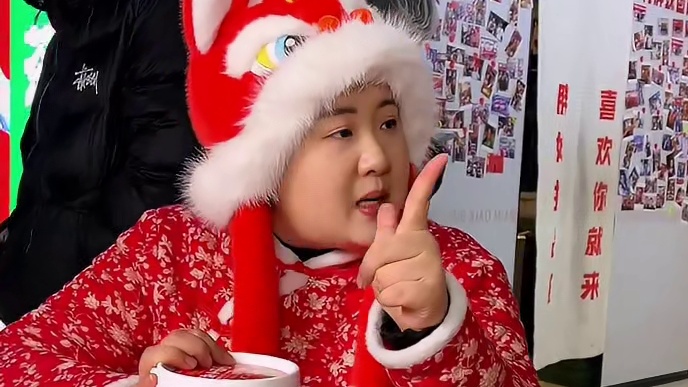 50个饺子首位1分钟内挑战成功的女选手，居然是刚从米兰留学回来的美女建筑设计师，太牛了！#美食 #挑