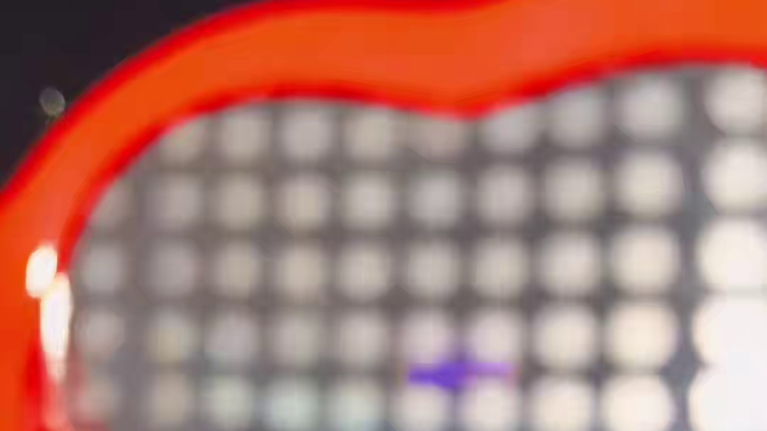 戴上之后，全世界都是爱你的形状~ #玩个很新的东西