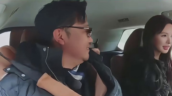 感觉娱乐圈人人见过胡先煦小时候