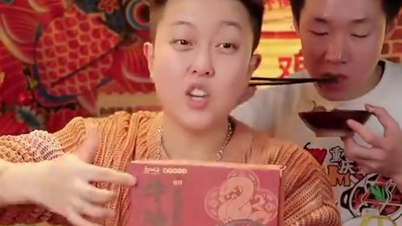 马上过年啦，趁快递还能发，准备好在家过年吃火锅了吗？#妈呀太香了 #重庆火锅底料 #火锅底料 #无辣