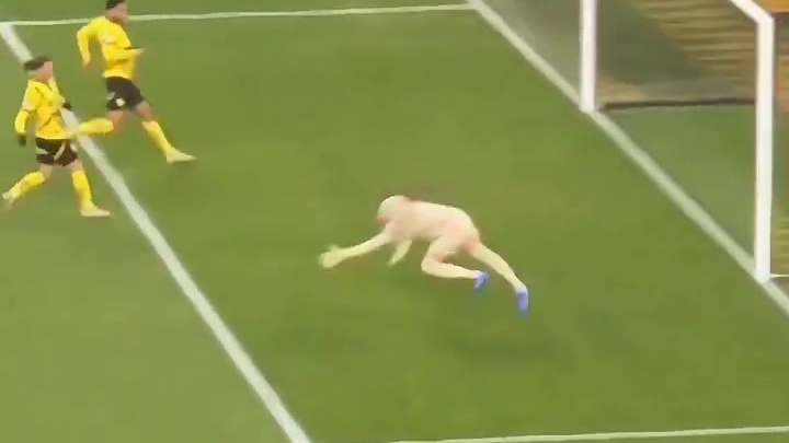 17岁，已成为球队大佬