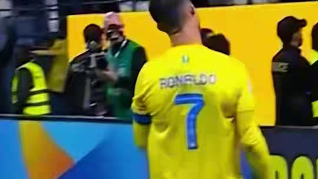 罗哥能帮一下曼联么，把胖虎和加纳乔一起带过去吧