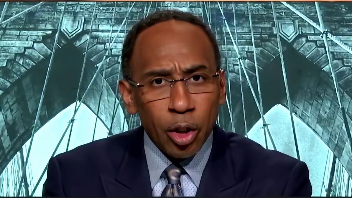 A-史密斯谈威廉森被禁赛：别让我发现跟食物有关，他简直在偷钱