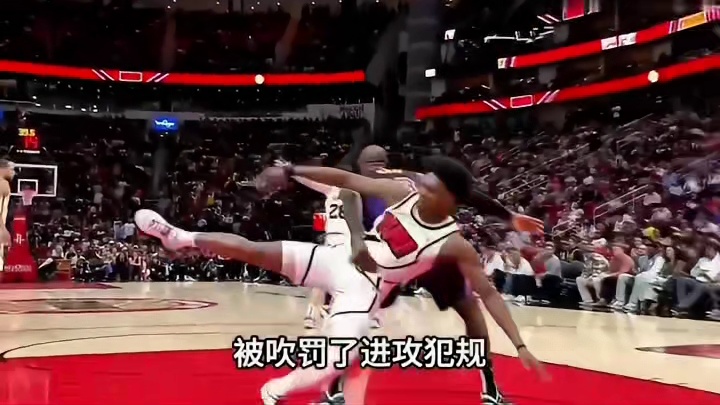 湖人最后三次致命失误只是输球表象，两大根源才是湖人崩盘原因