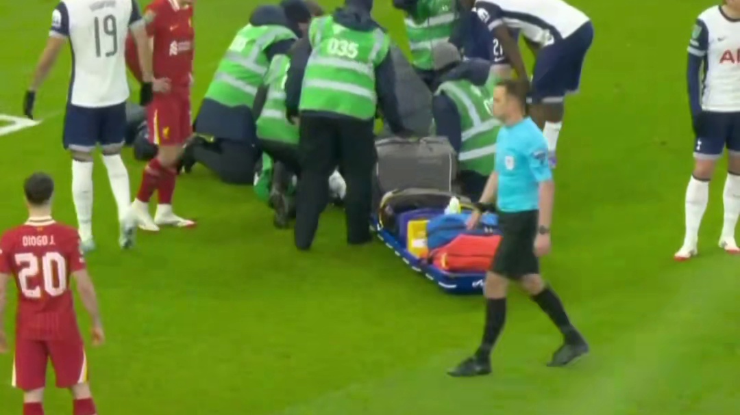 足球从未高于生死 #足球#