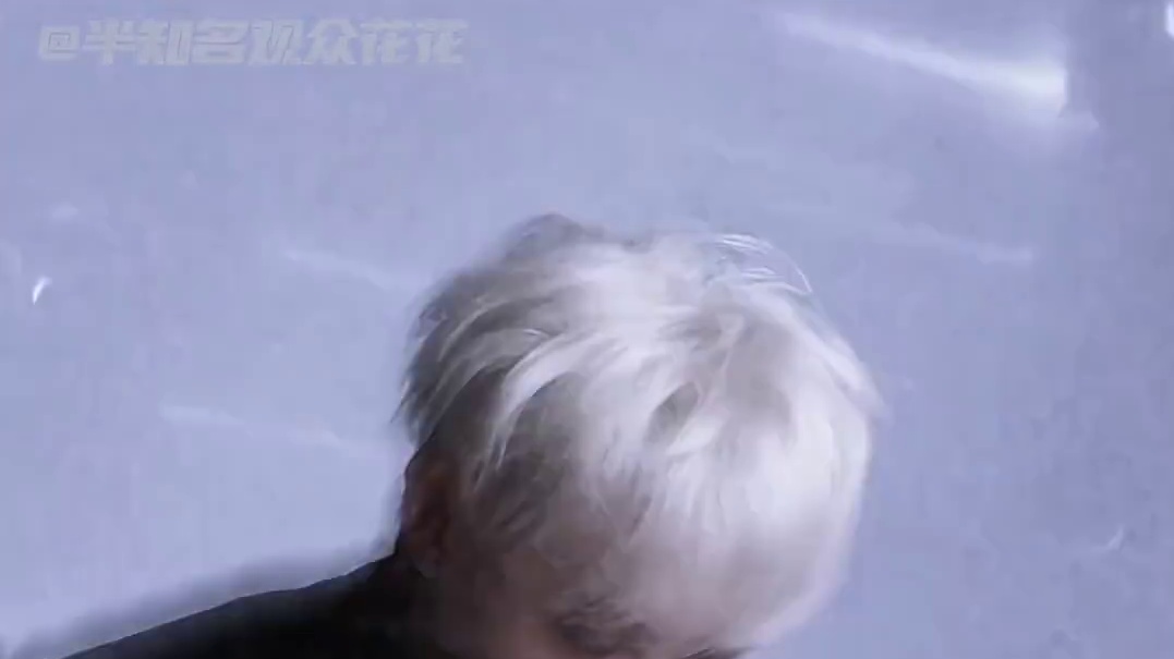 韬 你一声call 我就去单曲循环新歌 如何呢！#黄子韬救赎