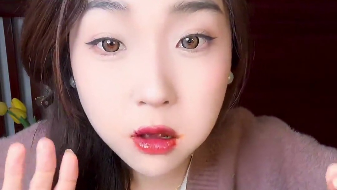 这就是一个人的小火锅！很适合冬天！能吃酸！辣！的很推荐！随便往里面煮点东西都好吃！#快吃吧大馋丫头 