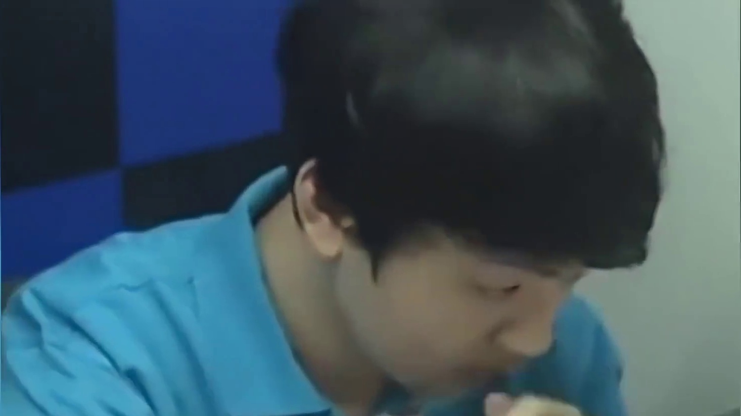 做陈伯的兄弟有多爽？ 