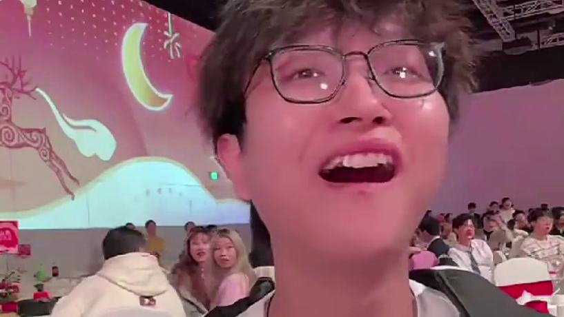 新年大家都要走大運(yùn)！#成都ag超玩會(huì)cat #KPL