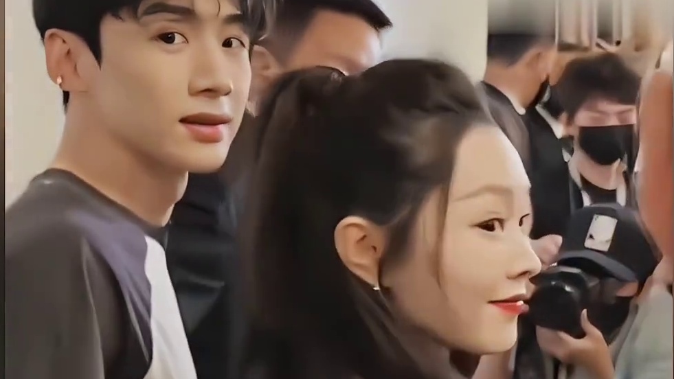 一些小动作真的很好嗑啊~