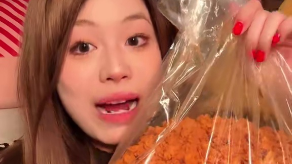 过年零食吃吃 #今天吃什么 #爱吃食物的女孩子 #零食分享