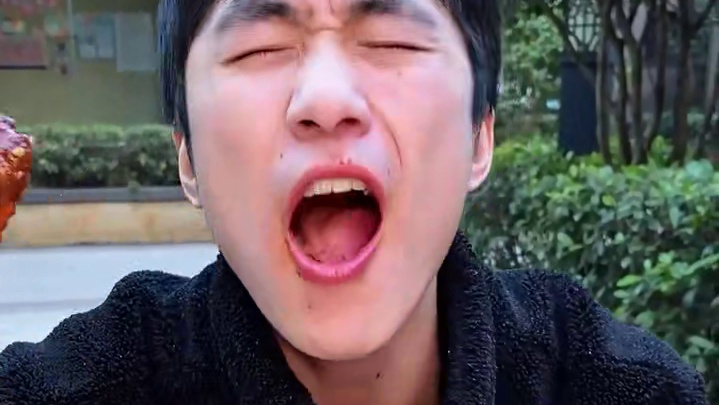 不能吃辣的试试香辣味就好了！爆辣味真的巨辣巨上头！#好吃到停不下来 #无辣不欢 #下酒菜 #美食推荐