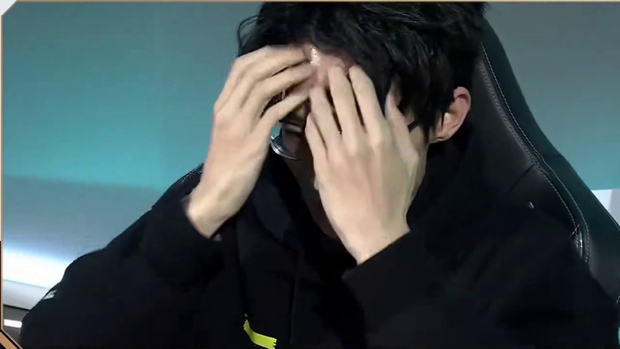 极速之夜年度最受欢迎赛事选手、新锐选手、最佳竞速选手颁奖！ 【2024极速之夜——年度最受欢迎赛事选