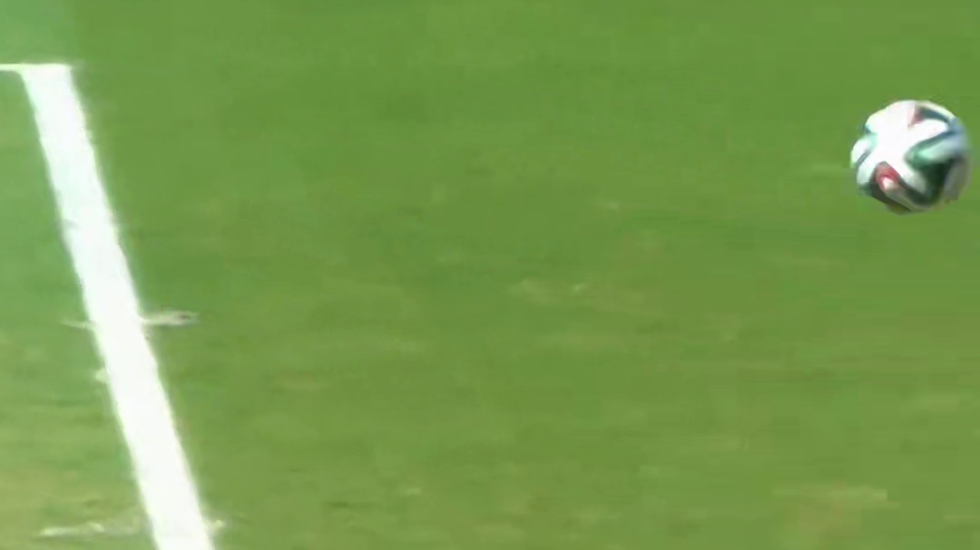 亚马尔丝滑停球转身单刀破门