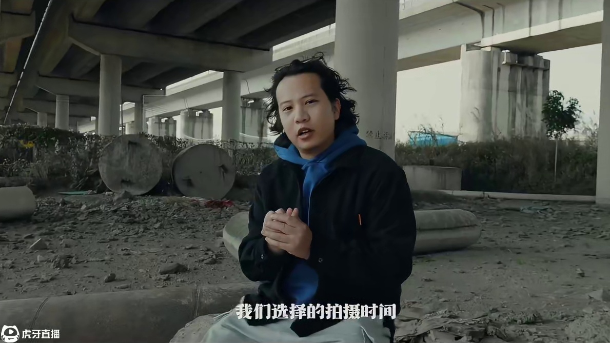 白天如何拍成晚上 日拍夜的技术5要素
#拍摄教学 #日拍夜 #光影中的冬日瞬间 #打光技巧 #拍摄技