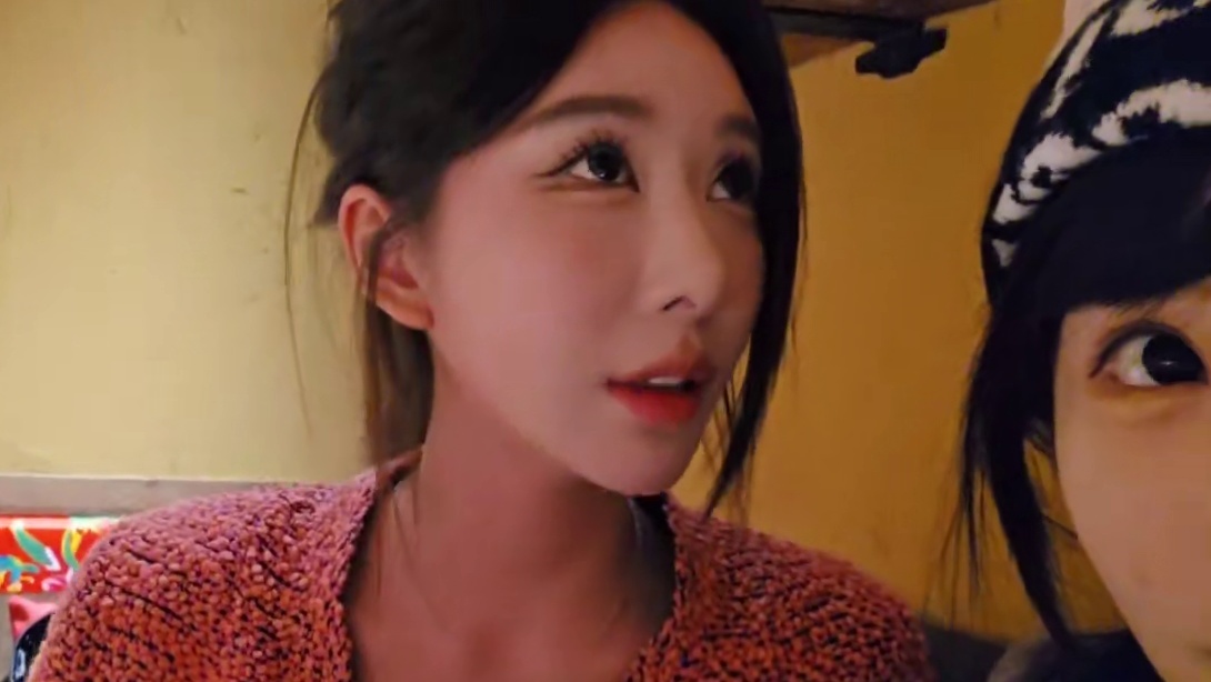 【童锦程】灵儿竟然敢说我经常打她？兄妹之间不就是打打闹闹吗