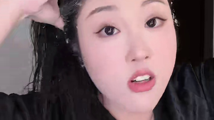 油痒屑的敏感头皮有救了！终于知道什么是头皮会呼吸了 #科丽尼头皮素 #蓬松#头皮护理 #养发护发