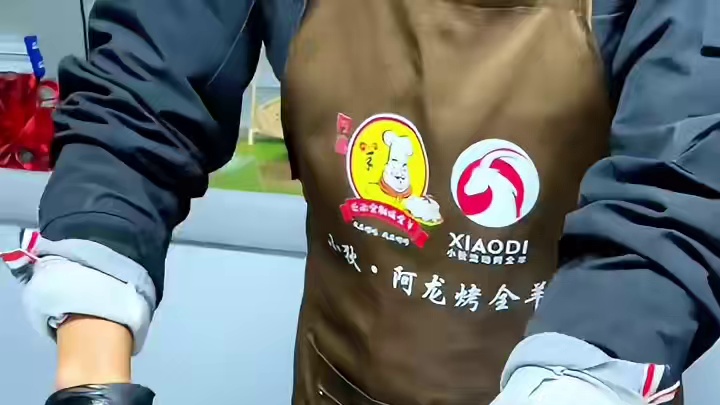 烤全羊天花板#真材实料才能做出好味道 #同城美食 #外酥里嫩 #团建 #流动烤全羊