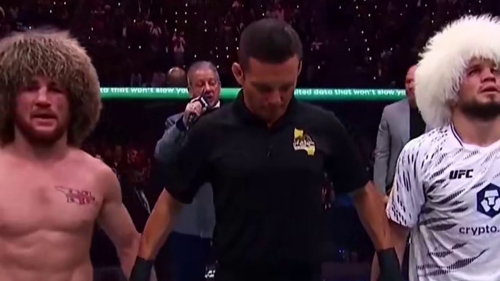 梅拉布打破了乌马尔的18连胜金身并且成功卫冕自己的冠军