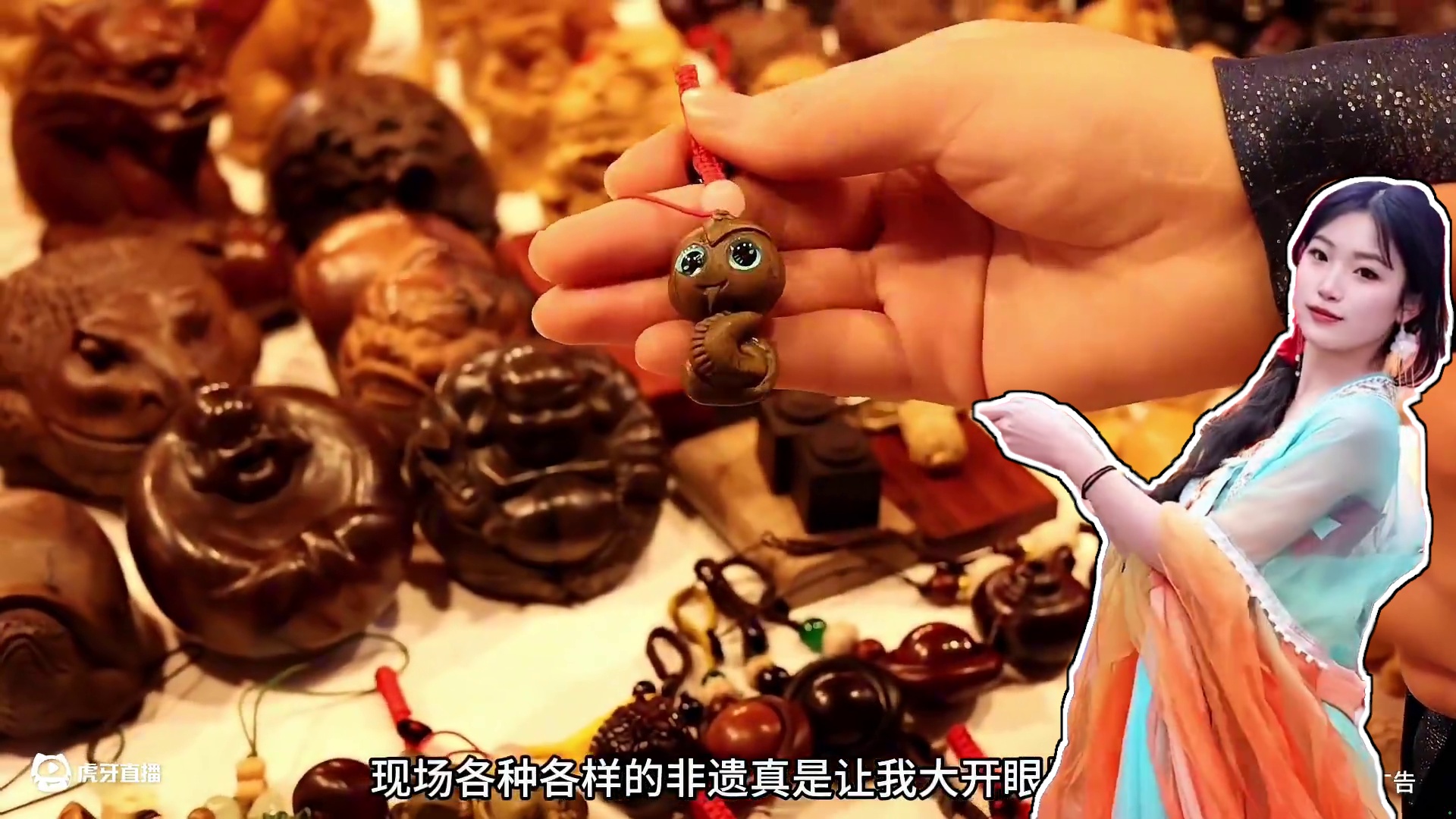 在重庆，逛解放碑非遗集市，感受浓浓的年味 #重百新世纪#非遗贺新春#赶个年味集 #东方美学 #传统文