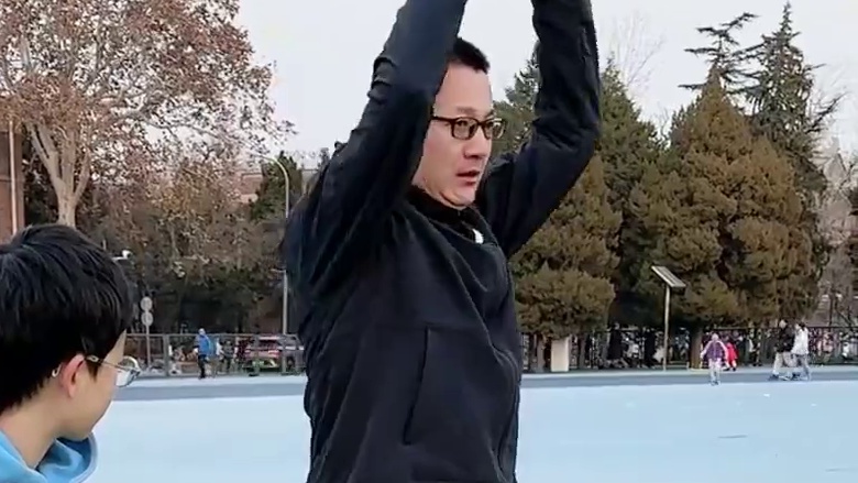 #北京任教练 #立定跳远 #中考体育 孩子立定跳远腿没劲？学会这两招轻松纠正！