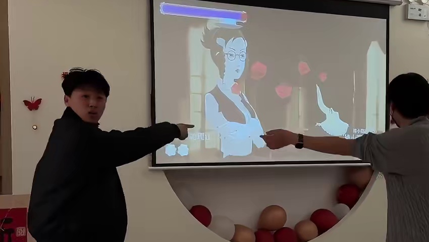 出现了，最适合跟同事玩的游戏！ #搞笑 #升温小游戏