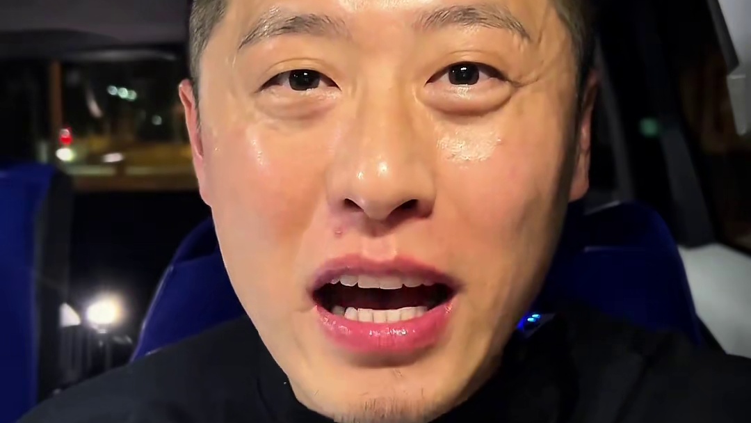 深夜八爪鱼快乐水嘎嘎香 #八爪鱼 #深夜放毒 #大口吃肉的感觉真好 #妈呀太香了