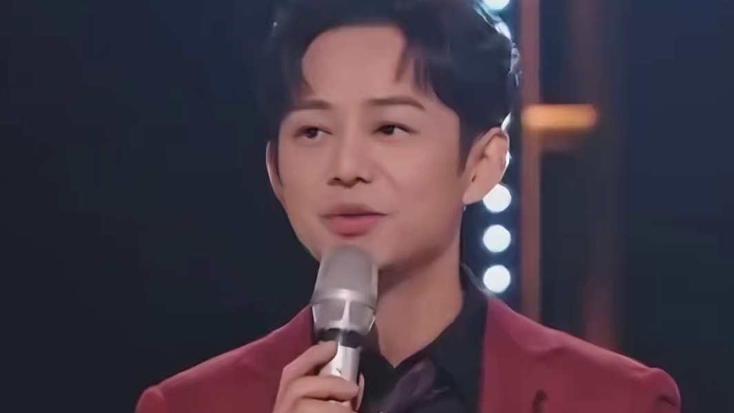 何炅  你为什么刀我，你的高情商 呢？